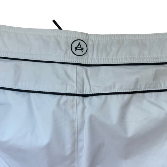 Aether Size 28 Mens White Polyester NWT Shorts - Picture 6 of 9